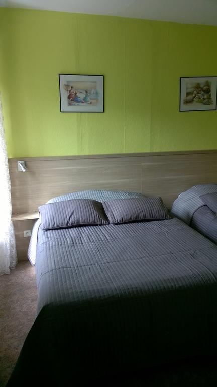 Hotel Des Voyageurs Vorey Bilik gambar