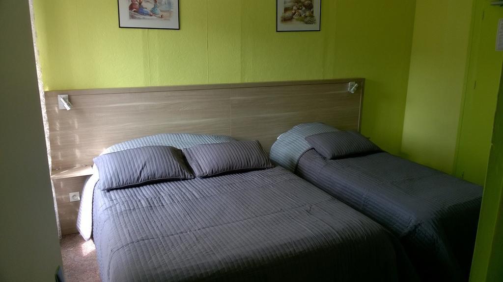 Hotel Des Voyageurs Vorey Bilik gambar